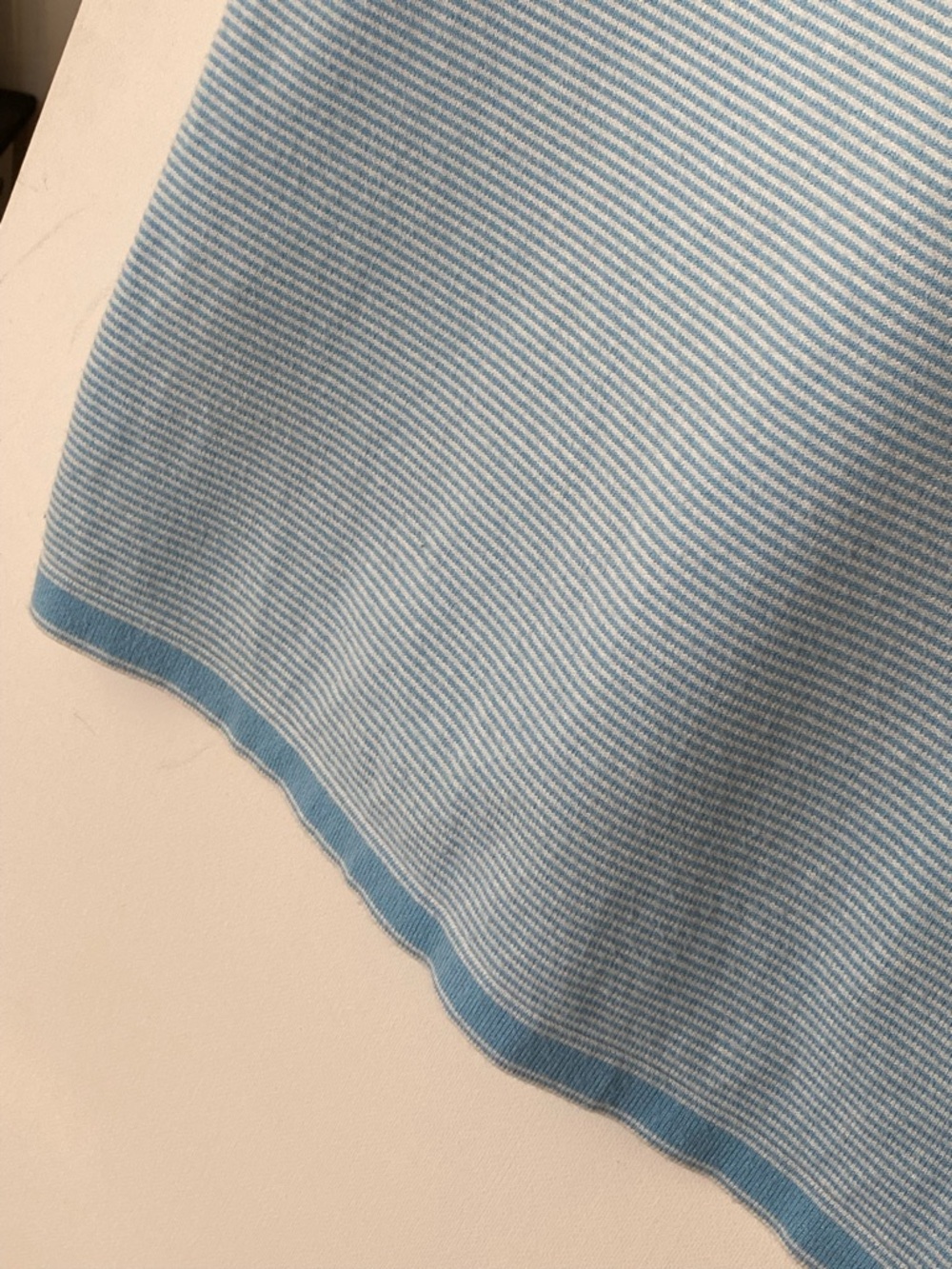 Simons Le 31 Classic Light Blue Soft V‑Neck Polo Shirt - Picture 7 of 12